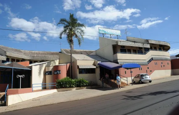 阿拉拉誇拉瓦拉達斯酒店