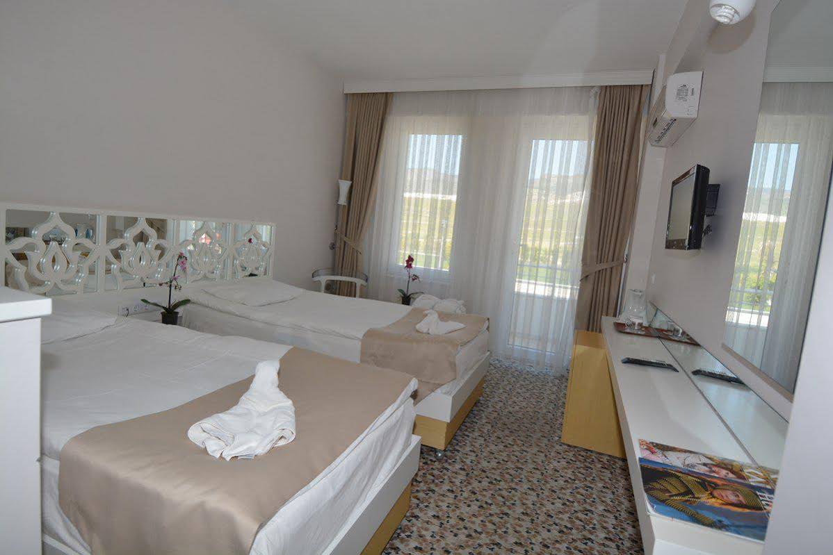 Tripolis Hotel