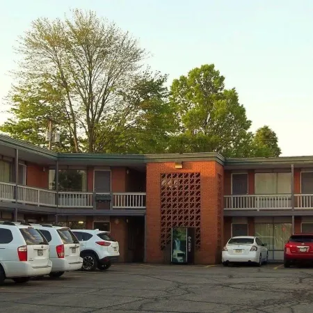 Royal Motel