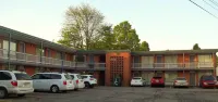 Royal Motel - motel
