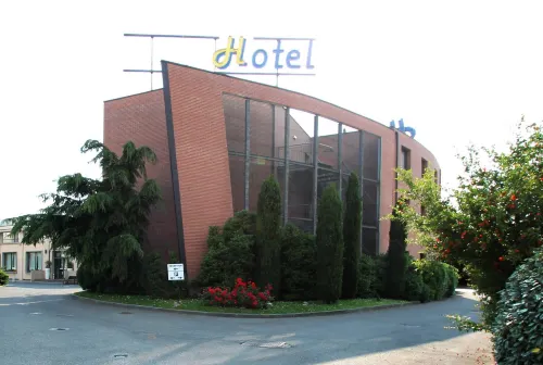MH Hotel Piacenza Fiera - parking