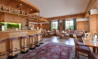 Classic Rooms by Crystal