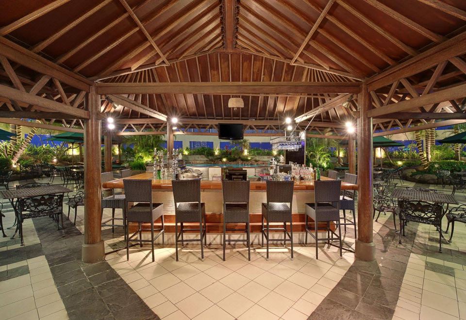 2. 호텔 시푸트라 ..