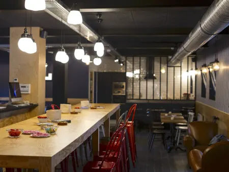 Eklo Hotels Lille Отели в г. Норд