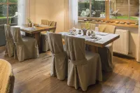 Flora - Das Kleine Gartenhotel - breakfast