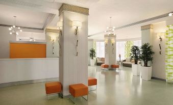 Broadmore Miami Beach