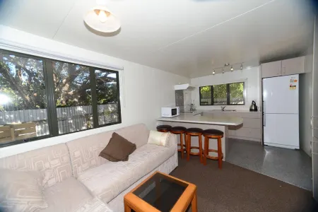 Camp Waipu Cove Отели рядом с достопримечательностью «Мангохай Музеум»