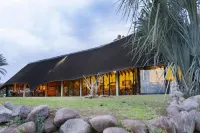 Ai Aiba - the Rock Painting Lodge - 4-Star