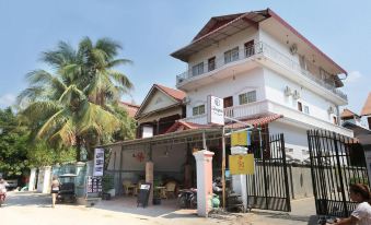 Cheng Lay Guesthouse