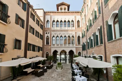 Sina Centurion Palace