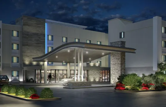 沃威克普羅維登斯機場萬楓酒店及套房