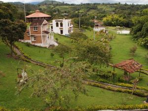 San Agustin Internacional Hotel