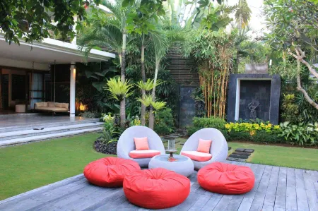 Villa Sally