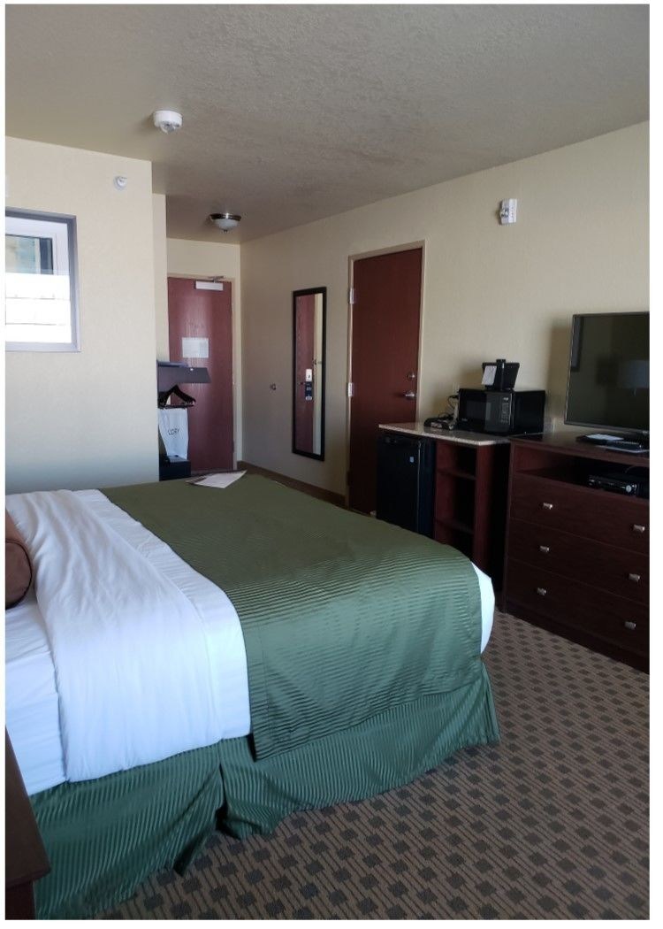 Cobblestone Inn & Suites - Cambridge