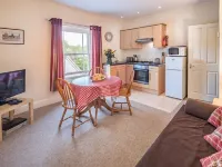 Luccombe Villa Holiday Apartments