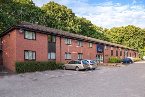 Travelodge Medway M2 - 3-Star