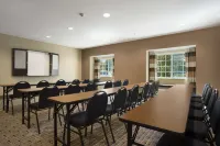 Microtel Inn & Suites by Wyndham Carrollton