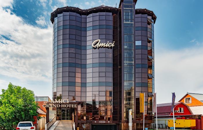 Amici Grand Hotel