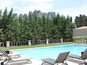 Monastiri Guesthouse