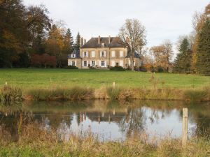 Manoir de Curty