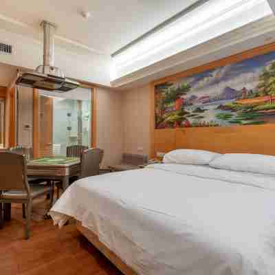 維也納酒店（岳陽臨湘政務中心店） Rooms