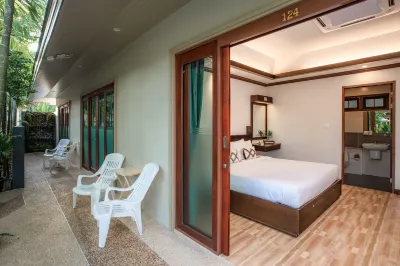 Pai Tan Villas Hotels in Phuket