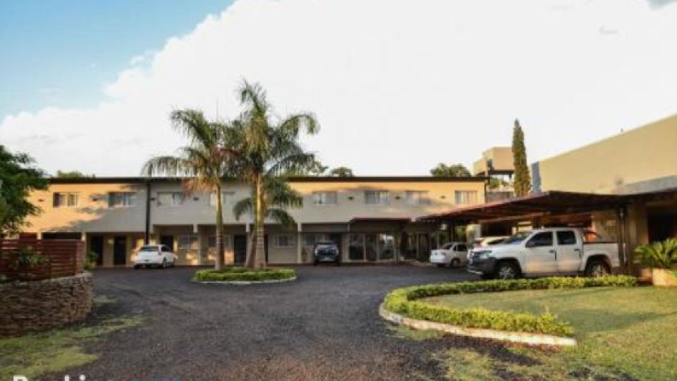 Hotel Oaky