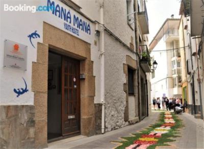 Hotel Exterior Mana Mana Youth Hostel Photo