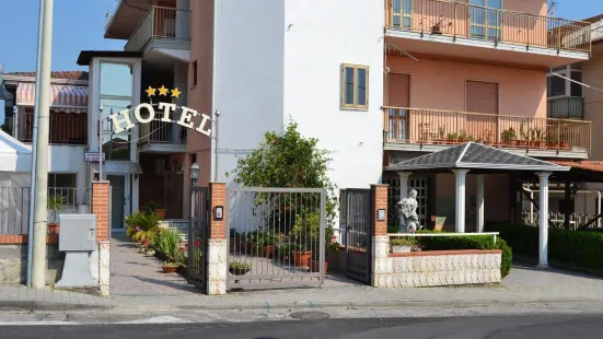 Hotel Ristorante l'Avvenire