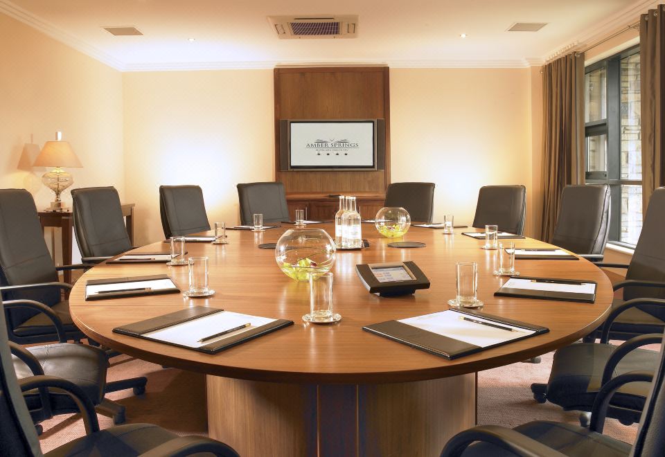 Amber Springs Hotel Over view