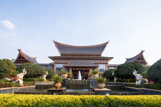 昆明古滇半山温泉酒店