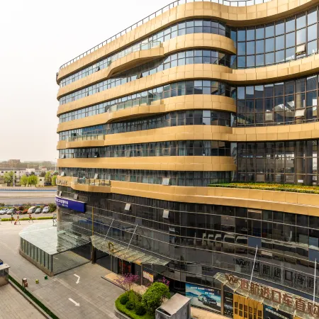 JI Hotel (Zhengzhou Xinzheng International Airport) Отели рядом с достопримечательностью «Отель Cai Jianguo - Конференц-зал»