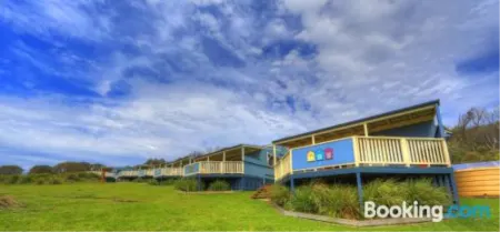 海浪假日公園旅館