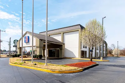 OYO Townhouse Inn Jacksonville Near Little Rock Air Force Base Hotels in Jacksonville