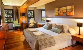 Boutique Hotel & Spa Bosque del Nahuel