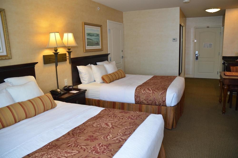 Best Western Plus Vineyard Inn & Suites