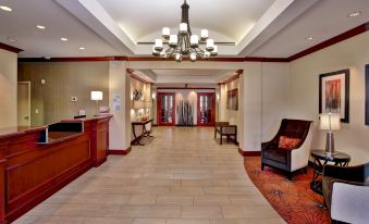 Holiday Inn Express & Suites Grand Rapids-North