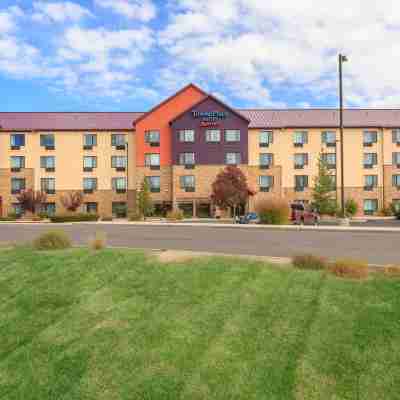 TownePlace Suites Farmington Hotel Exterior