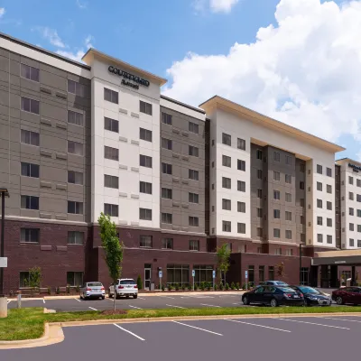 Courtyard Charlotte Northlake Hotels near North Park Mall