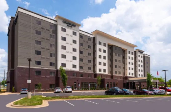 Courtyard Charlotte Northlake Hotels near North Park Mall