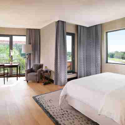 克拉特夫喜來登大飯店 Rooms