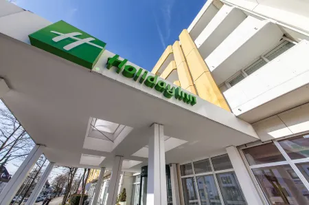 Holiday Inn München Süd Отели рядом с достопримечательностью «Зоологическая государственная коллекция Мюнхена»