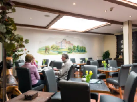 โรงแรมเซลเลอร์ ออสไซท์ โรงแรมในเซลเลอ