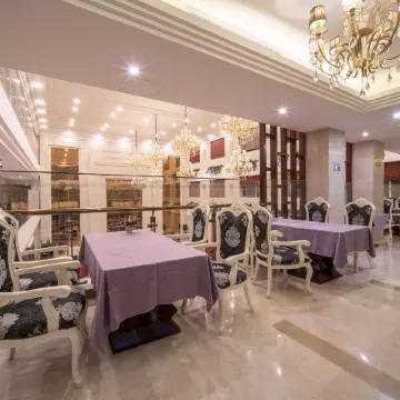 Western Regions Spring Hotel