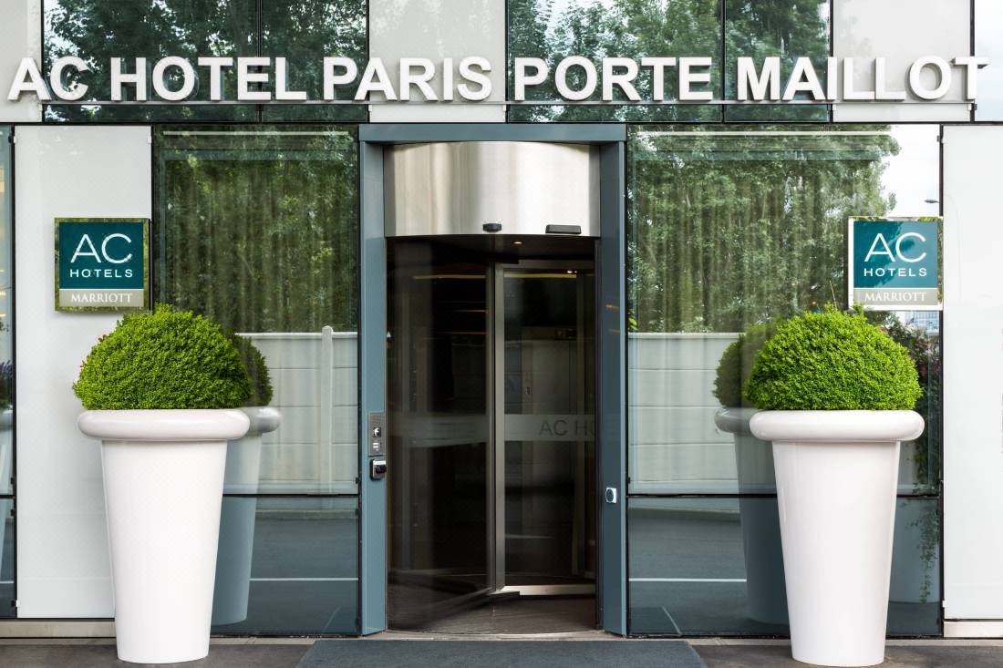 AC Hotel Paris Porte Maillot by Marriott-Paris Updated 2022 Room  Price-Reviews & Deals | Trip.com