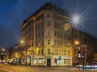 Point A Hotel London Kings Cross – St Pancras Các khách sạn gần Nhà hát The Old Vic