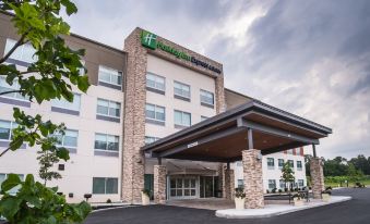 Holiday Inn Express & Suites Kingston-Ulster