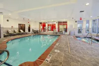 Hilton Garden Inn Tulsa Midtown فنادق في تولسا