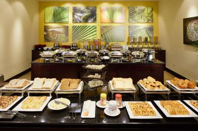 レストラン デュシット ビーチリゾート グアムの写真