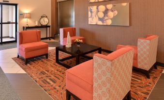 Holiday Inn Express & Suites Indianapolis W - Airport Area